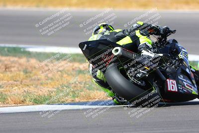 media/Apr-30-2023-CRA (Sun) [[020fcf5d43]]/Race 11-600 Expert Superbike/